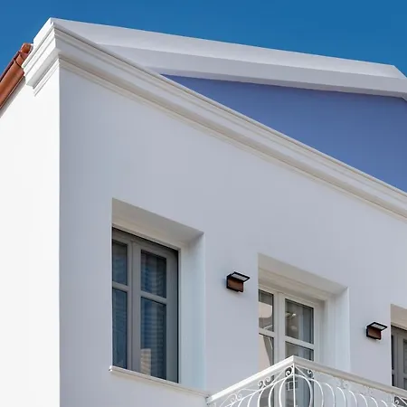 Casa Blue * Ermupoli